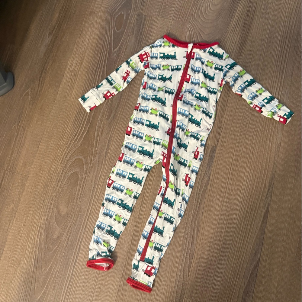NWOT Kickee Pants train print  Footless Romper 18-24m